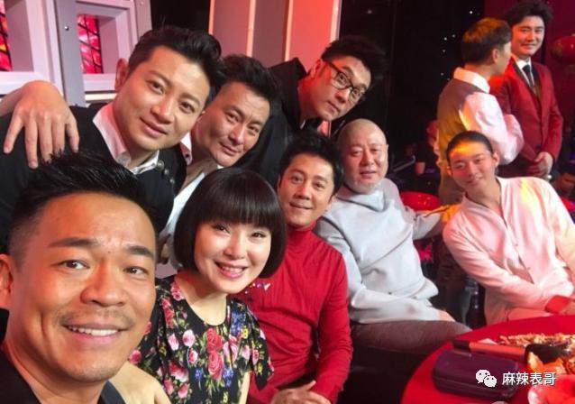 隐婚生子吃软饭，比年轻人还会玩？