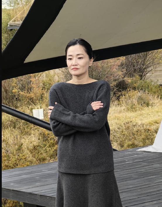 高圆圆毛阿敏文淇同框，状态一目了然，我直呼赵又廷有福气