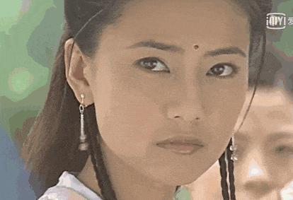 高圆圆毛阿敏文淇同框，状态一目了然，我直呼赵又廷有福气