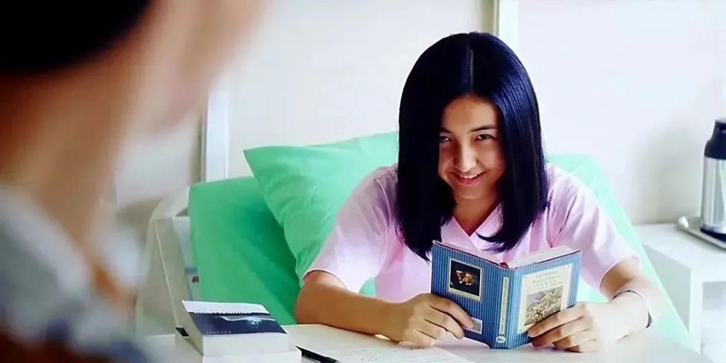 高圆圆毛阿敏文淇同框，状态一目了然，我直呼赵又廷有福气