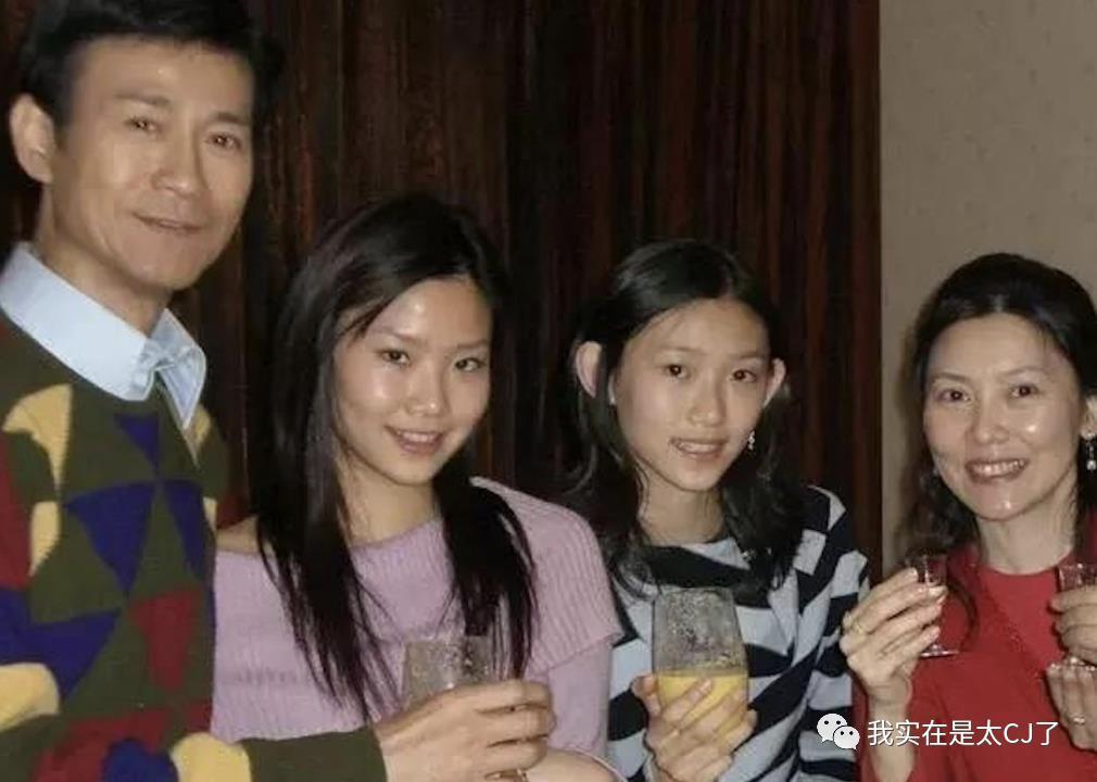 大女儿自杀离世，背后是父亲多情又薄情的一生
