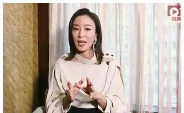 官宣！国民影后大婚，男方被锤脚踏四只船…