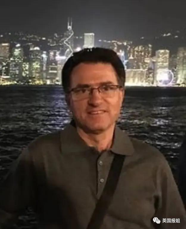 侃爷新老婆竟是黑帮大佬之女？疑似被洗脑，丝袜游街被禁说话