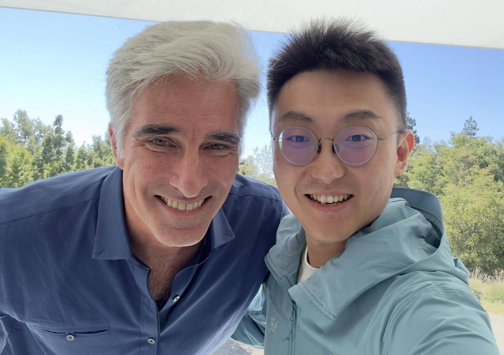 专访苹果高级副总裁 Craig 和副总裁 Alan：iPhone 诞生 16 年，交互设计走向何方？