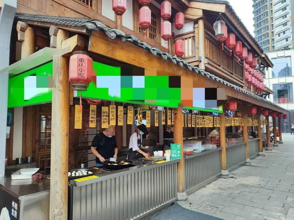 满街都是人，为何没什么人进店吃饭？