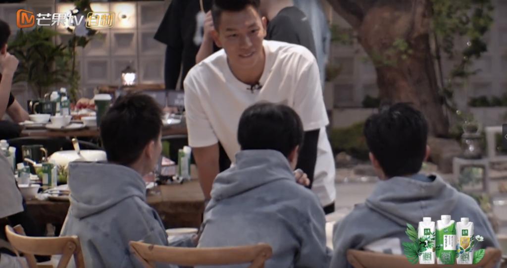 吵起来了？《披哥3》陈楚生发火，蔡国庆这8个字直线打脸王耀庆