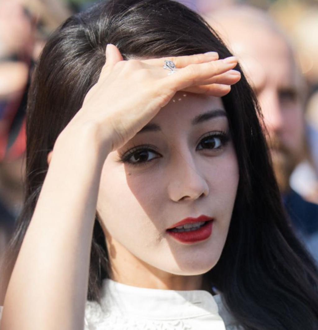 明星时装周，谁能抗住外媒高清镜头？