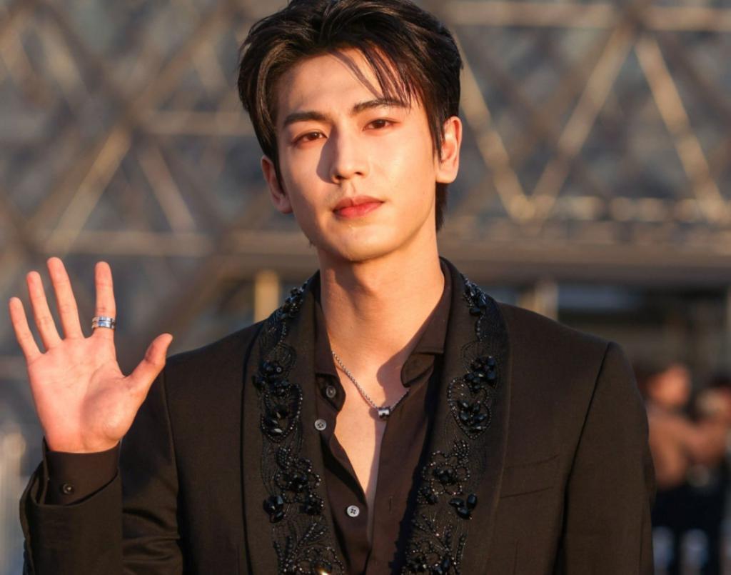 明星时装周，谁能抗住外媒高清镜头？