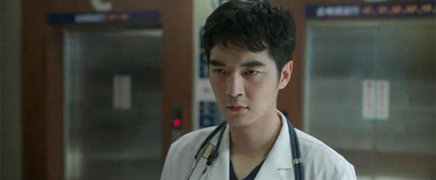 毛晓彤《问心》开播就差评一片，观众差评理由出奇一致