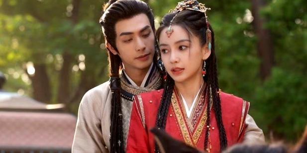 这么看…难道她真被封杀了？