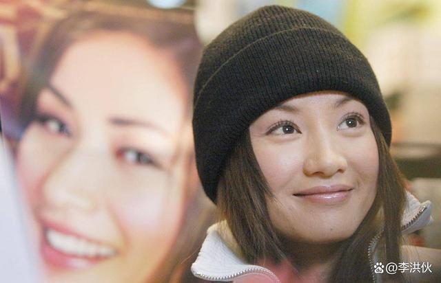 抛弃瞿颖的罗中旭被爆骗钱骗感情，同时跟十人交往