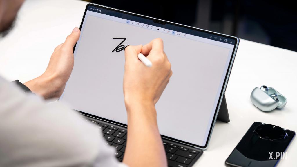 5199起售的华为特大号平板，配了一根超级好用的笔。