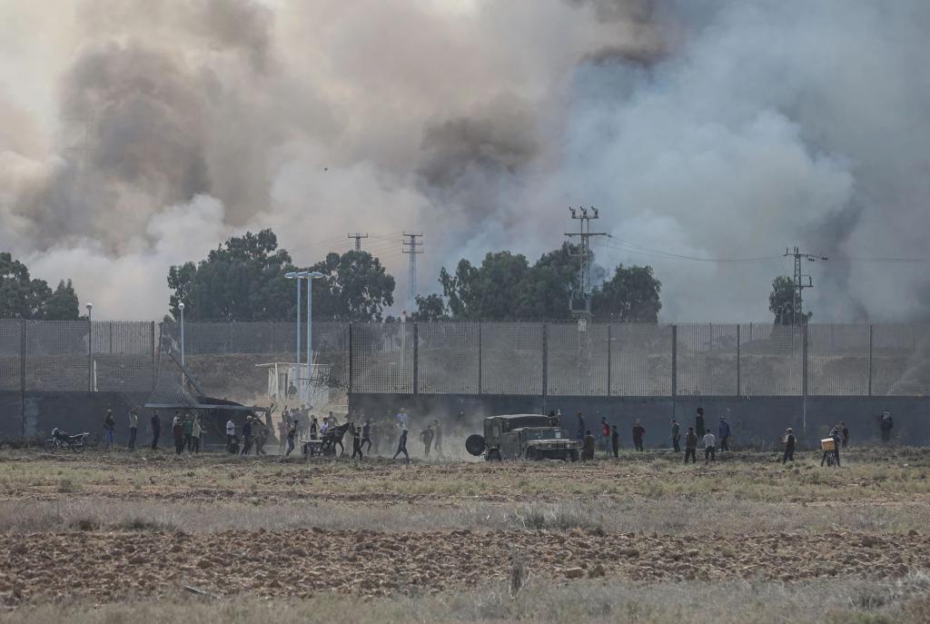 又一火药桶被点燃，留给世界五大疑问