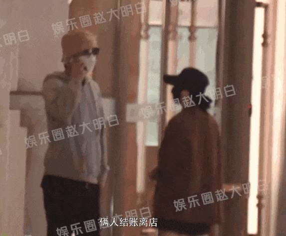 偷偷谈恋爱一年了，女友还是超级白富美？