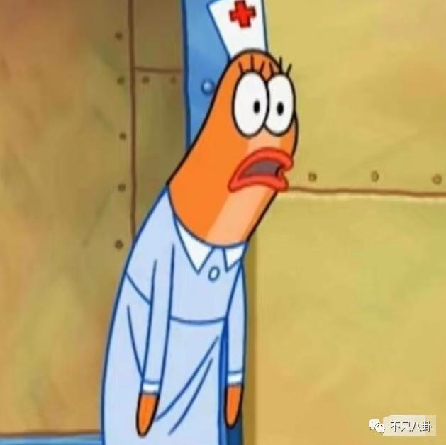 偷偷谈恋爱一年了，女友还是超级白富美？