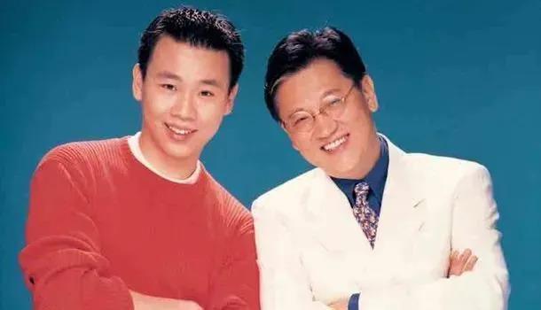 都是才华横溢音乐巨子，晚出道三年周杰伦为何比陶喆火这么多？