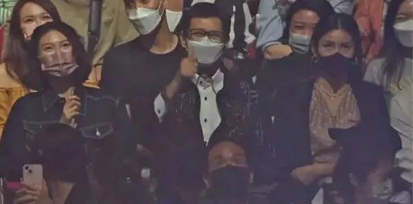 封神多年,归来依然最渣赘婿?