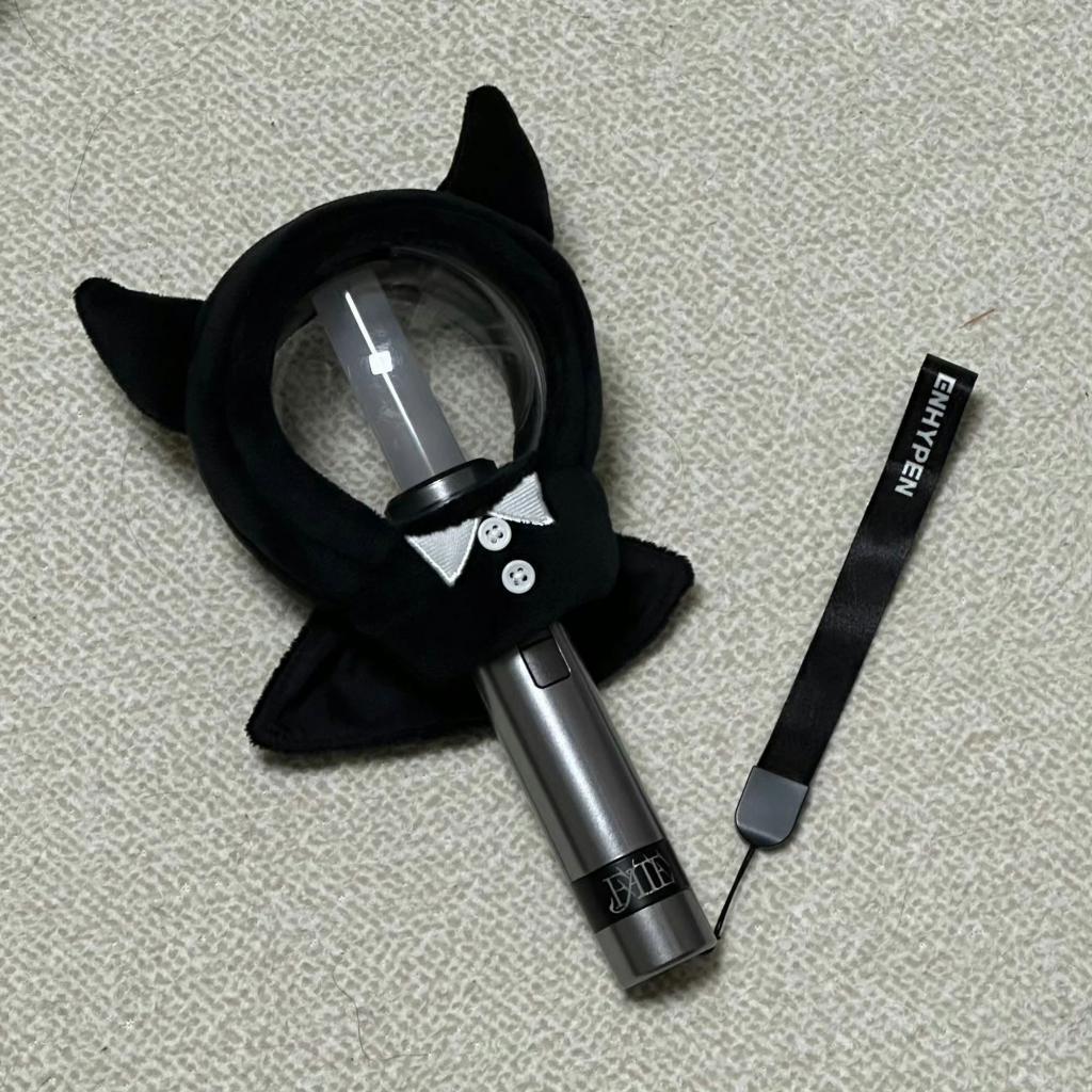 乐华开店，“割韭菜”还是王一博粉丝团建？