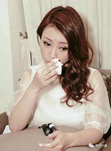 他俩在一起了且还有孩子？过于离谱