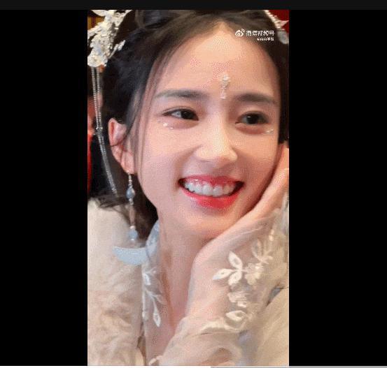 啊？这还不好看？