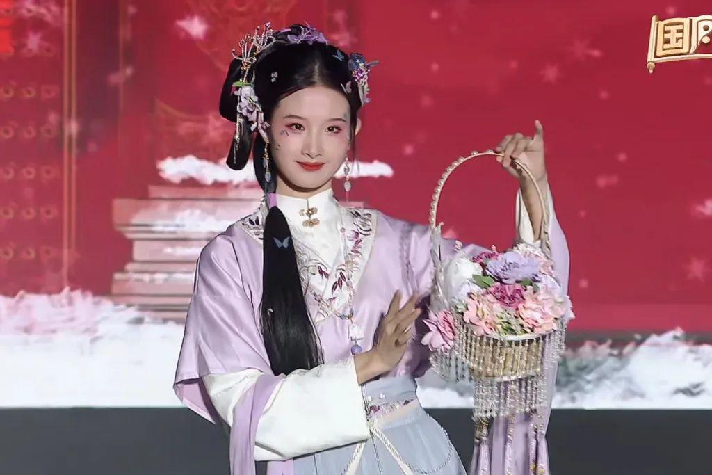 啊？这还不好看？