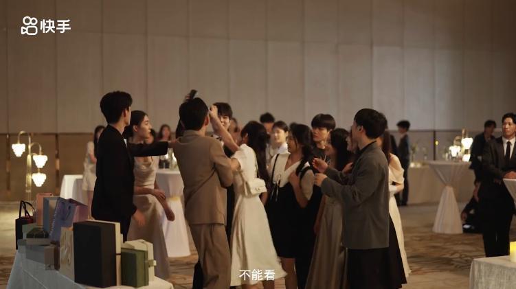 抱歉推荐晚了，剧荒又被它治好了