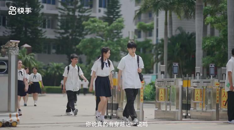 抱歉推荐晚了，剧荒又被它治好了