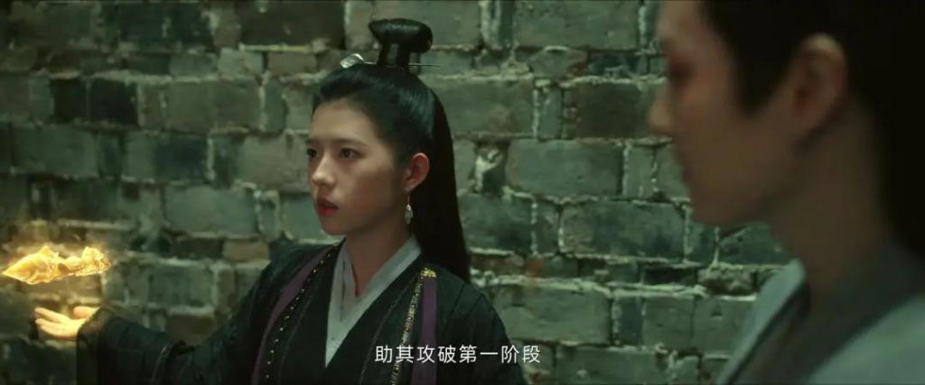 他也堕落成古偶丑男了？