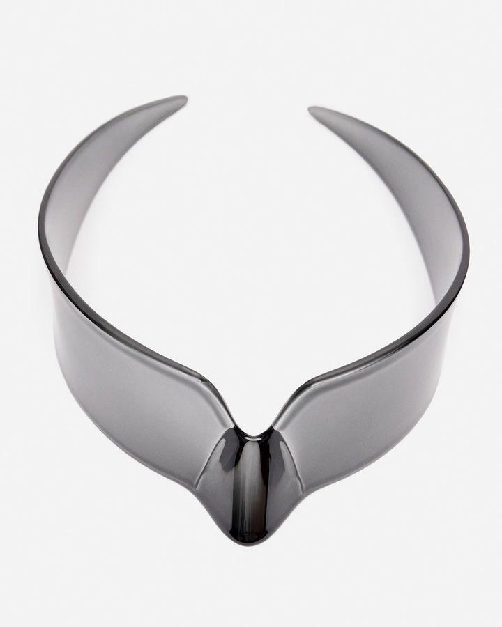 华为明年手机出货量目标达 7000 万部/iOS 17.1 将修复法国 iPhone 12 辐射问题/小鹏回应采购部门负责人停职