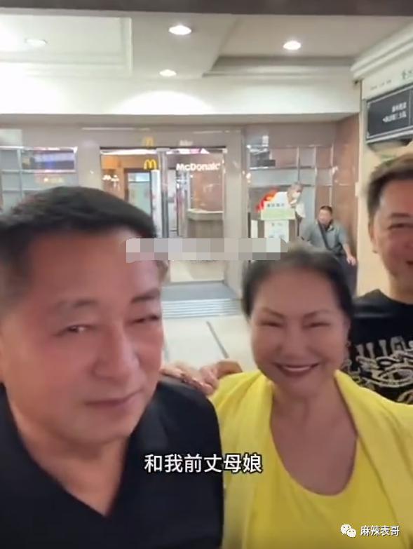 这次是完完全全的疯了…