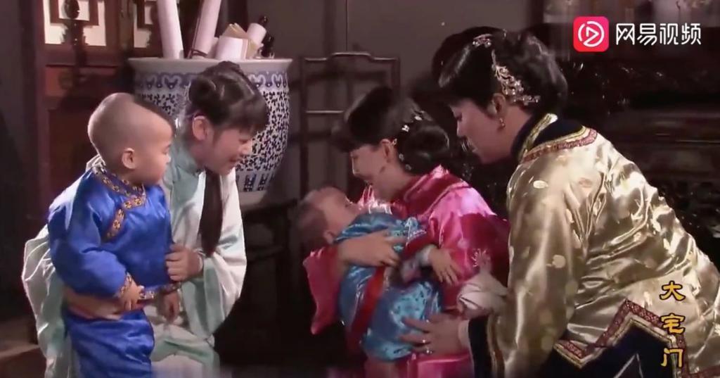 “爸爸带娃潦草”不是笑料，是缺心眼！