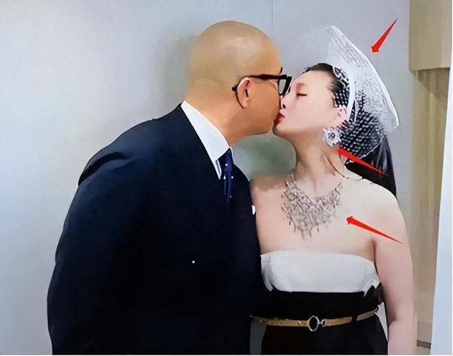 汪小菲转发大S具俊晔接吻照！并配文称美好，刚被张兰斥不争气
