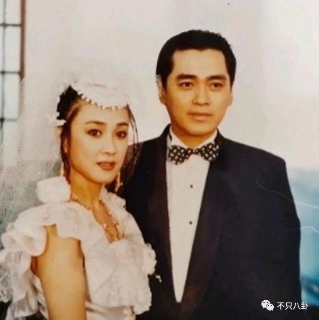 被传痛失爱子？“最美妲己”的生活太过坎坷了.