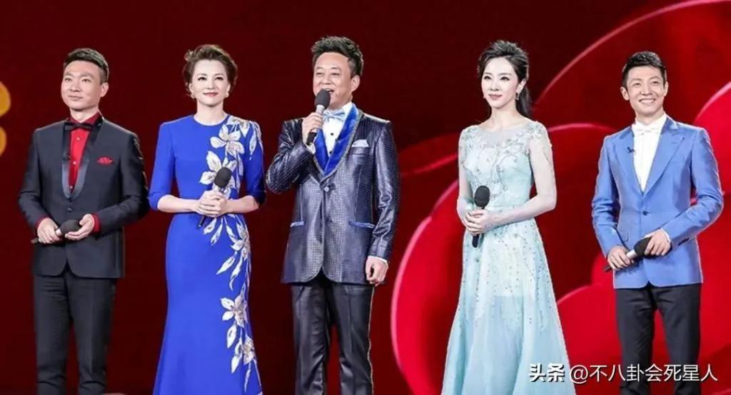 央视主持大洗牌：多位美女主持出走，新人被力捧，一哥地位不动摇