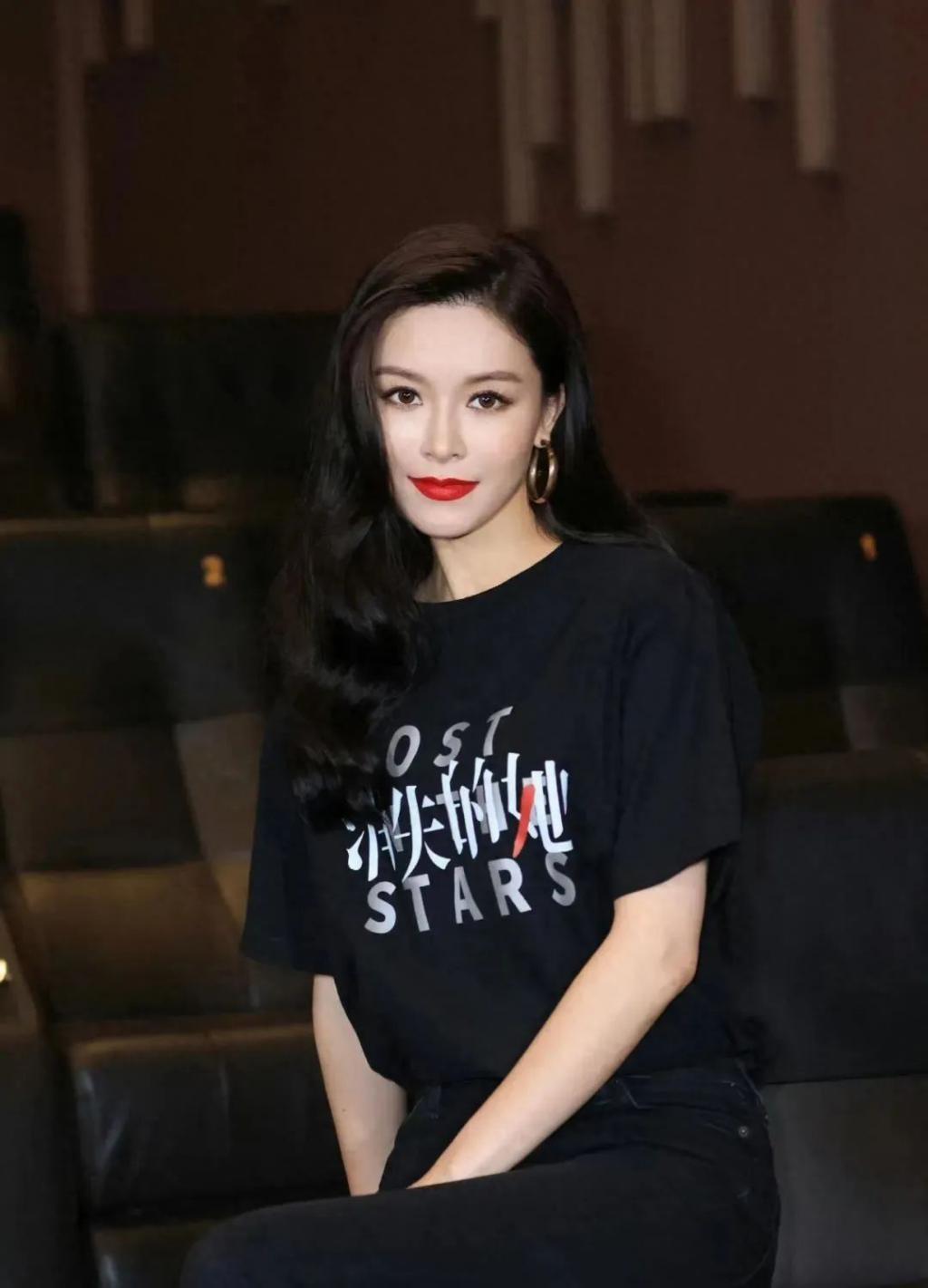 网传《浪姐5》名单：张小斐戚薇加入，林依晨童瑶都来了