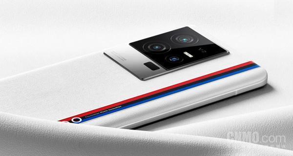 iQOO 12最新爆料：最快11月发布 骁龙8 Gen3没跑了