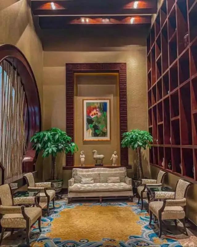 现实版庶女斗倒嫡子？最强港圈豪门女继承人的手腕是真的绝…