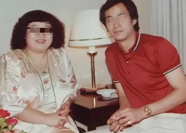 歌坛大姐大怒骂老渣男