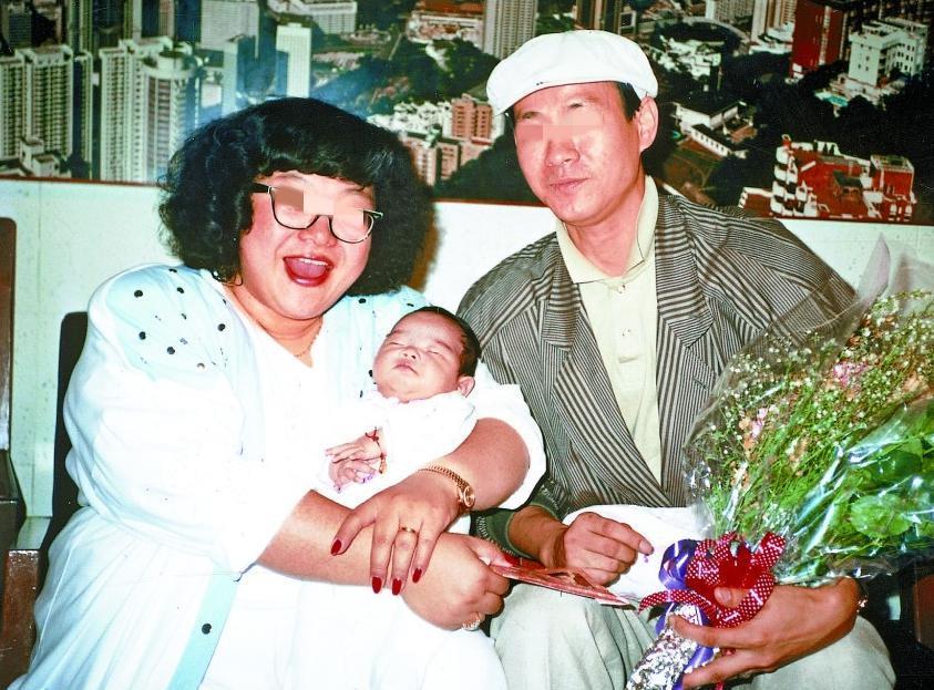 歌坛大姐大怒骂老渣男