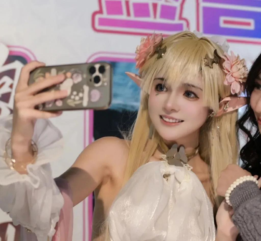 「狗头萝莉」的故事