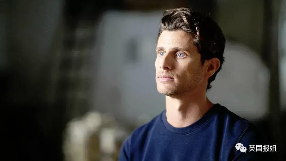 顶流时尚品牌前CEO侵犯多名男模？爱好狩猎腹肌小鲜肉，不从就下药硬来？