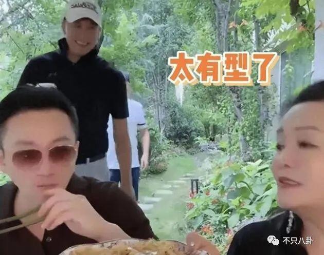 单方面复婚？他到底是恋爱脑还是装糊涂啊？