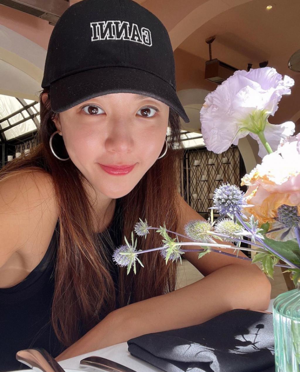 美女演员中断活动四年终于复出，喜欢她的人还是那么多！