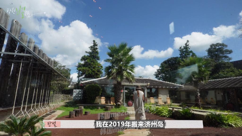 美女演员中断活动四年终于复出，喜欢她的人还是那么多！