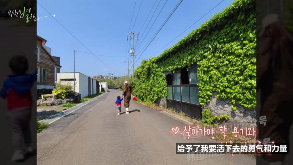 美女演员中断活动四年终于复出，喜欢她的人还是那么多！