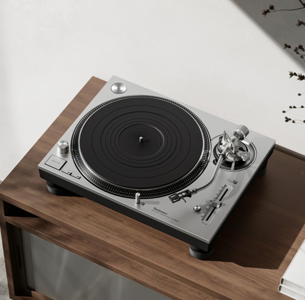 松下 Technics 新一代黑胶唱机 SL-1200GR2 发布