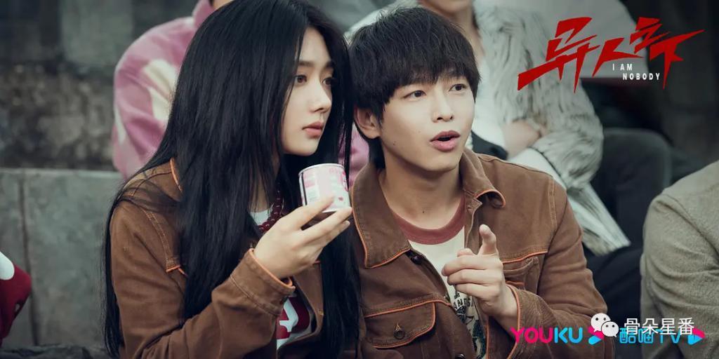 “以家人之名”的年轻群像，好看在哪？