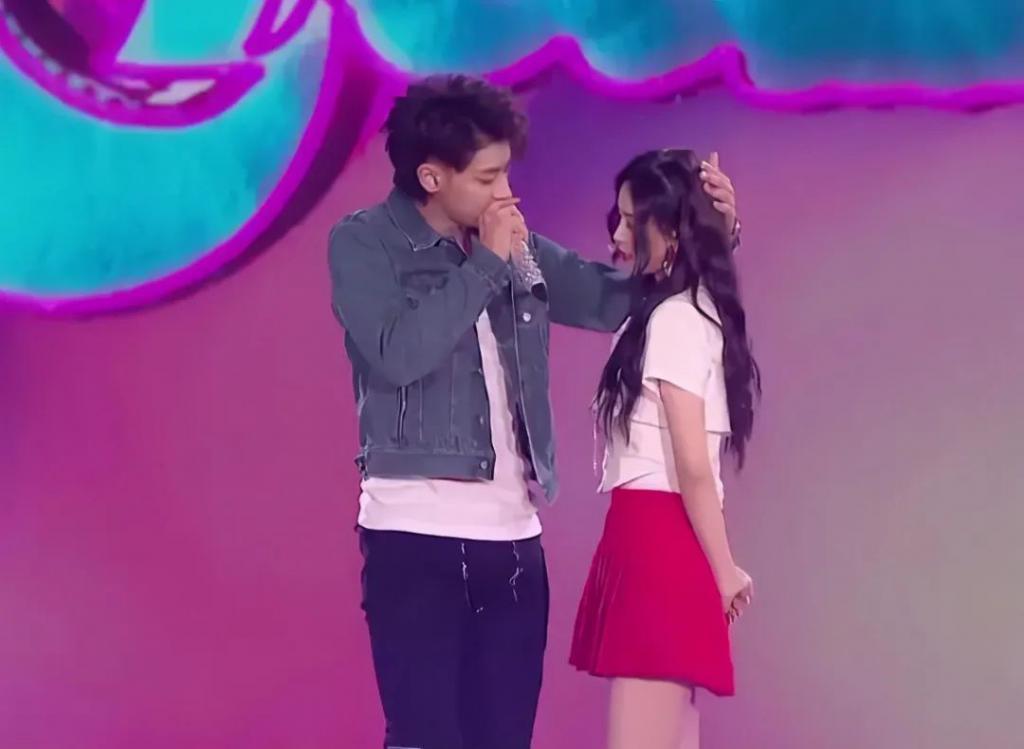 大瓜！终于等到这对官宣了！