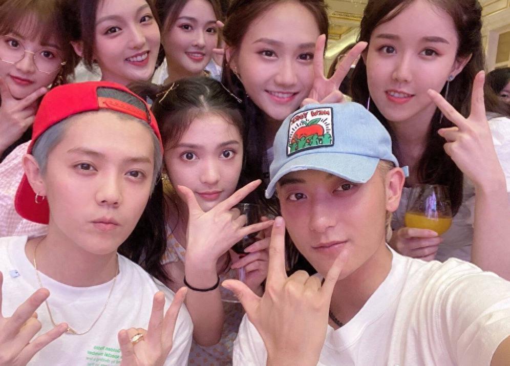 大瓜！终于等到这对官宣了！