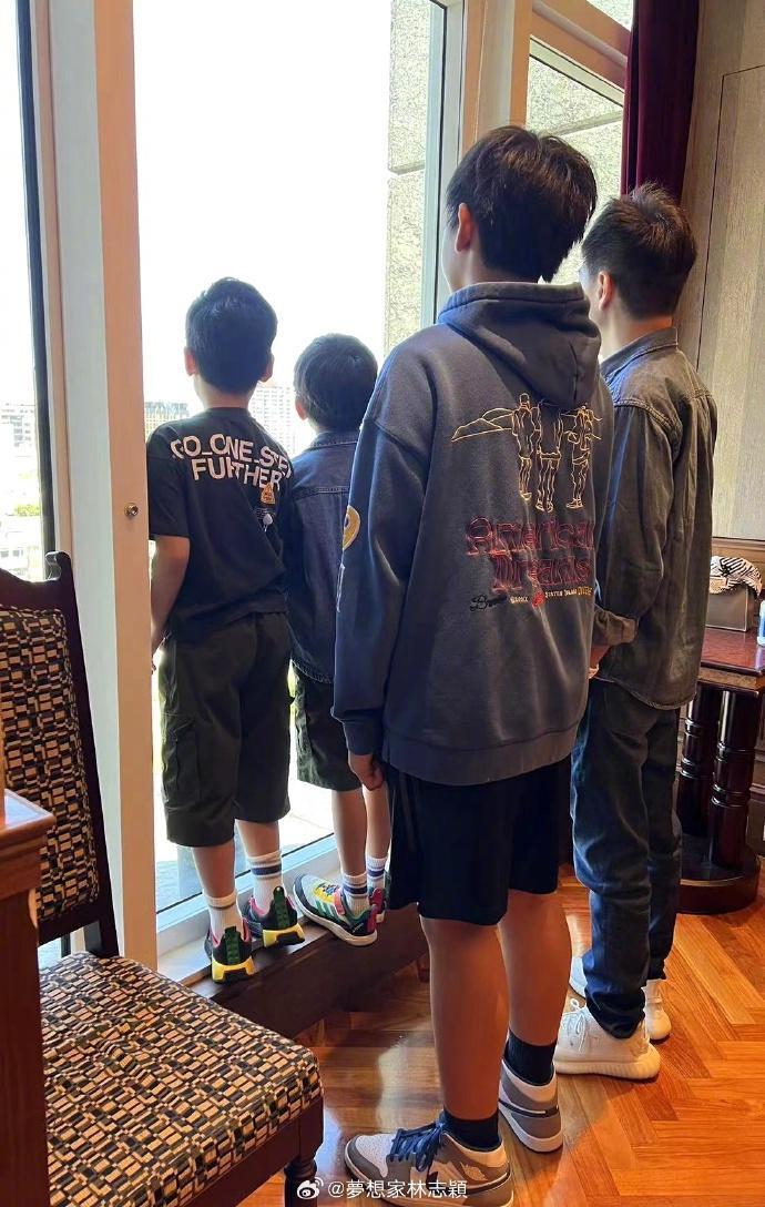 《爸爸去哪儿》十周年